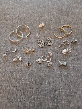 Lot Of Costume Jewerly  EARRINGS